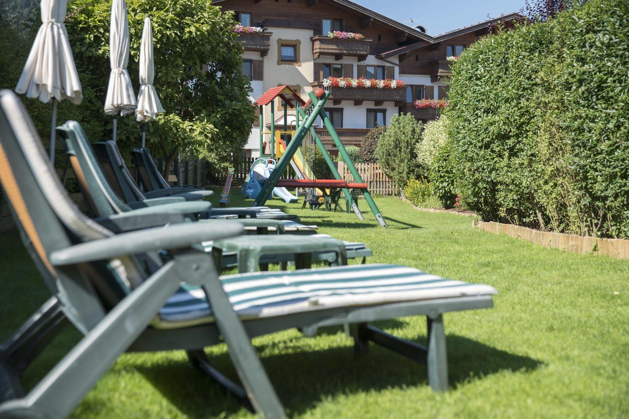 Angerer Alpine Suiten Und Familienappartements Tirol Reith im Alpbachtal Dış mekan fotoğraf