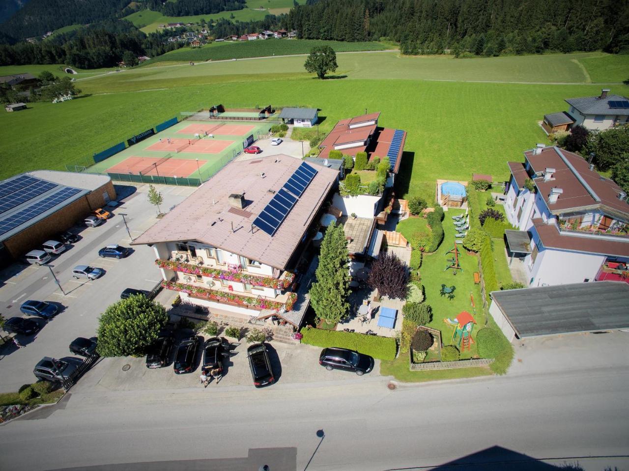 Angerer Alpine Suiten Und Familienappartements Tirol Reith im Alpbachtal Dış mekan fotoğraf
